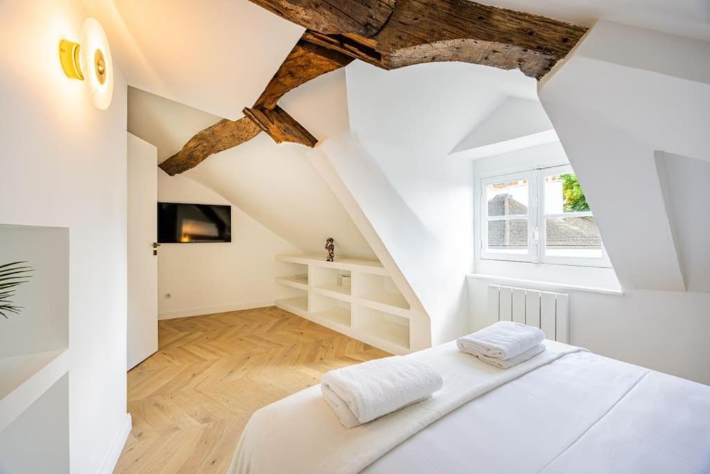 3 Bedrooms Sacree Coeur Place Du Tertre Montmartre * Parijs